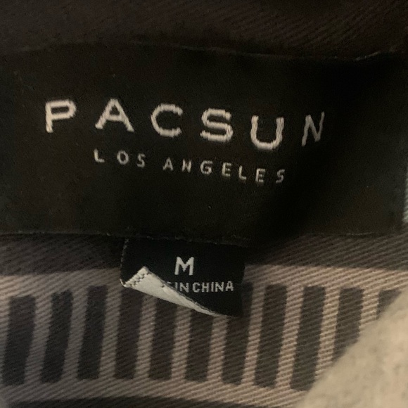 PACSUN 3 Pocket Button Down All Cotton Hoodie - Picture 2 of 4